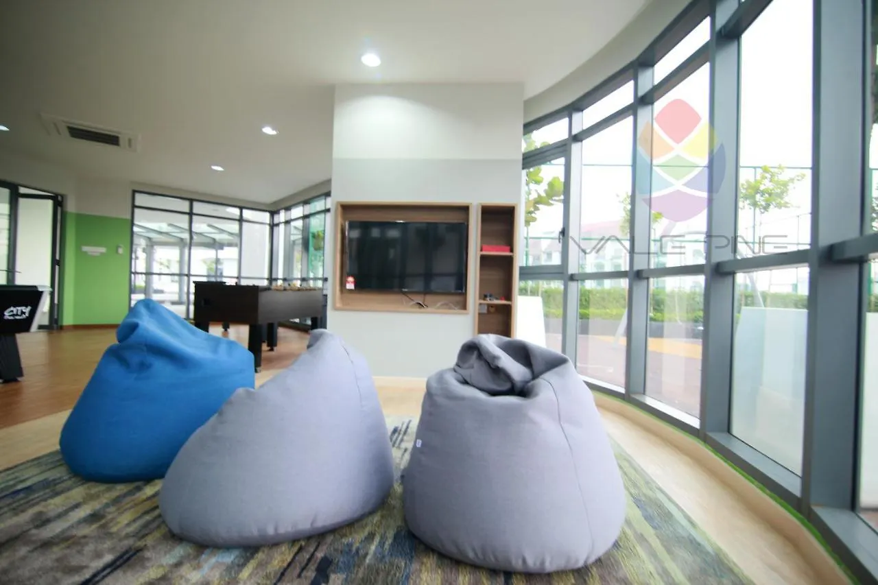 Ecosuites Vivo Residential Suites Midvalley Aparthotel
